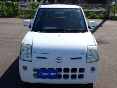Nissan PINO