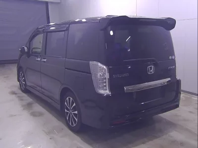 Honda STEP WAGON