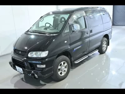 Mitsubishi DELICA