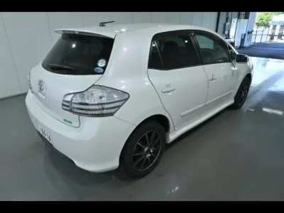 Toyota BLADE