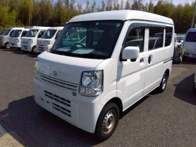 Nissan CLIPPER VAN