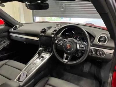 Porsche CAYMAN
