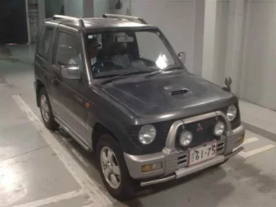 Mitsubishi PAJERO MINI