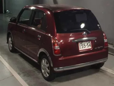 Daihatsu MIRA