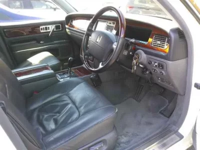 Toyota CENTURY