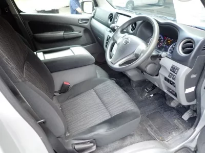 Nissan CARAVAN VAN