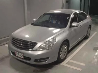 Nissan TEANA