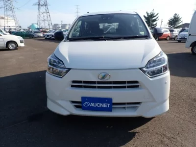 Daihatsu MIRA E S