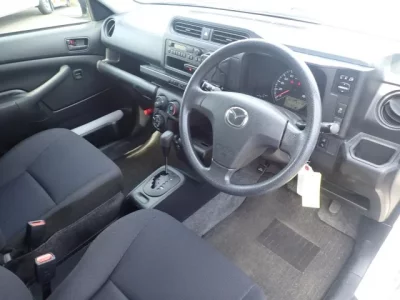 Mazda FAMILIA VAN