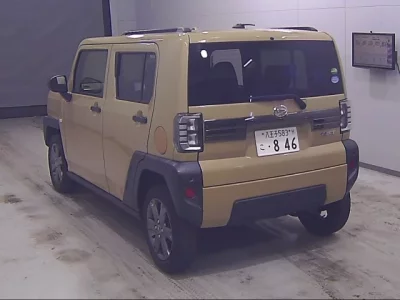 Daihatsu TAFT