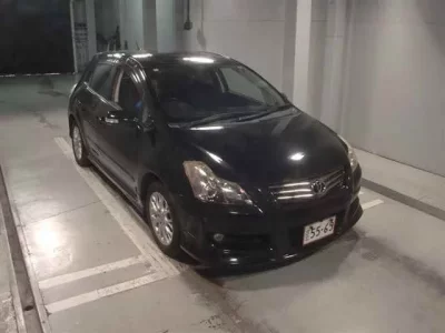 Toyota BLADE