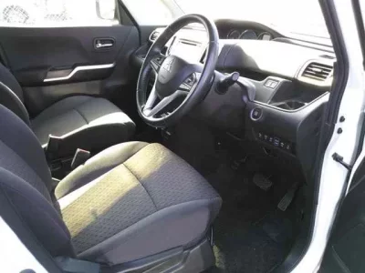 Mitsubishi DELICA D2