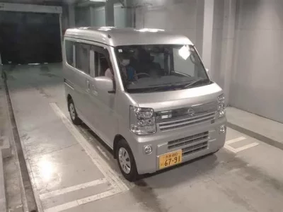 Nissan CLIPPER VAN