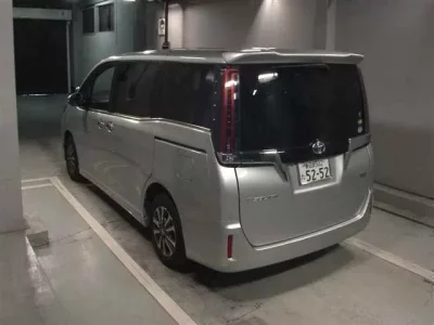 Toyota ESQUIRE