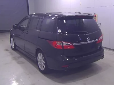 Nissan LAFESTA