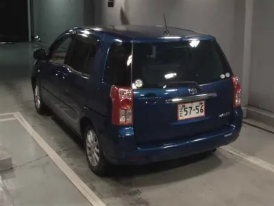 Toyota RAUM