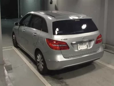 Mercedes-Benz B CLASS