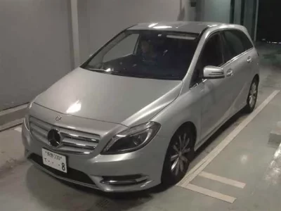 Mercedes-Benz B CLASS