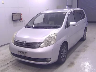 Toyota ISIS