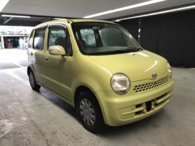 Daihatsu MOVE LATTE