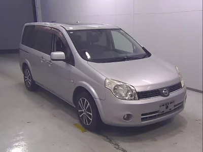 Nissan LAFESTA