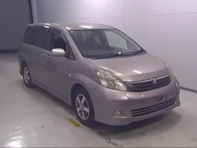 Toyota ISIS