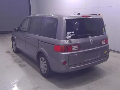 Nissan LAFESTA