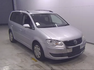 Volkswagen GOLF TOURAN