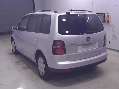 Volkswagen GOLF TOURAN
