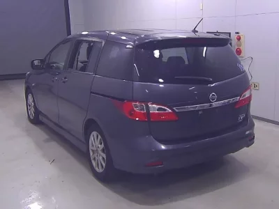 Nissan LAFESTA