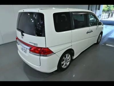 Honda STEP WAGON
