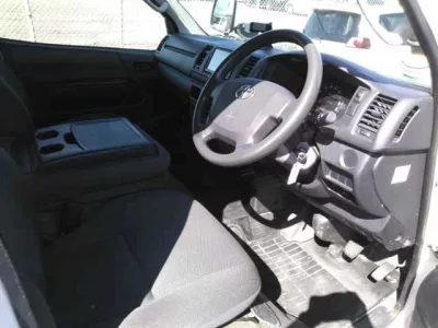 Toyota REGIUS ACE VAN