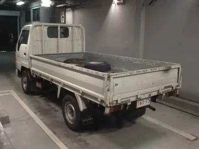 Toyota HIACE TRUCK