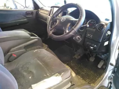 Nissan CARAVAN VAN