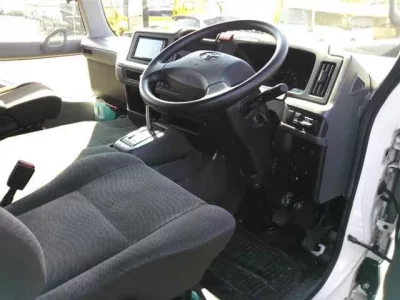 Toyota COASTER