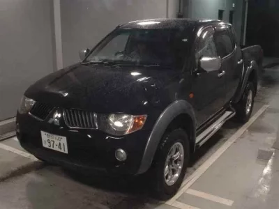 Mitsubishi TRITON