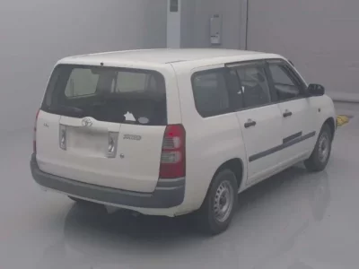 Toyota SUCCEED