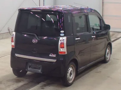 Daihatsu TANTO EXE