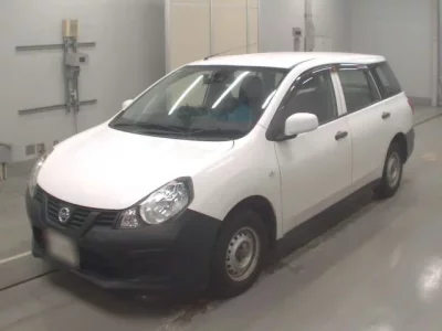 Nissan AD