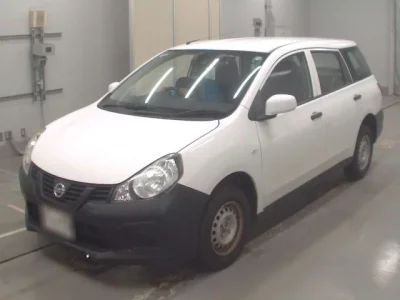 Nissan AD