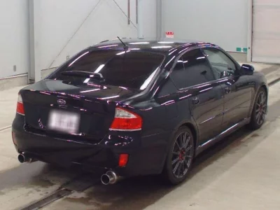 Subaru LEGACY B4