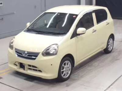 Daihatsu MIRA E S
