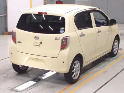 Daihatsu MIRA E S