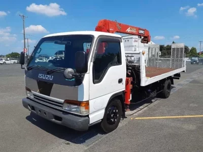 Isuzu ELF