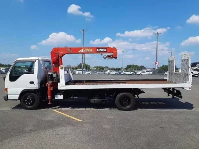 Isuzu ELF