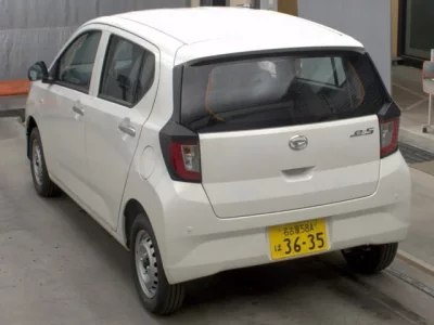 Daihatsu MIRA E S