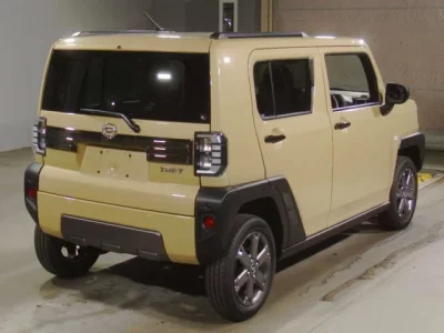 Daihatsu TAFT