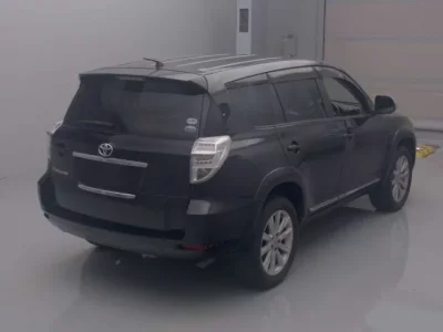 Toyota VANGUARD