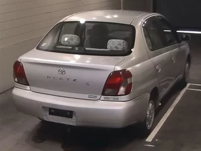 Toyota PLATZ