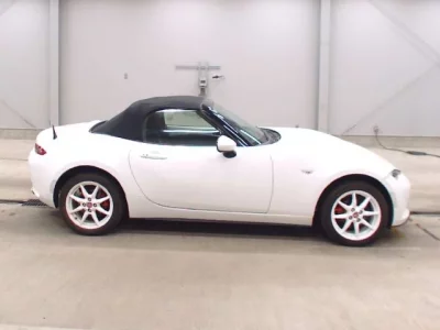 Mazda ROADSTER